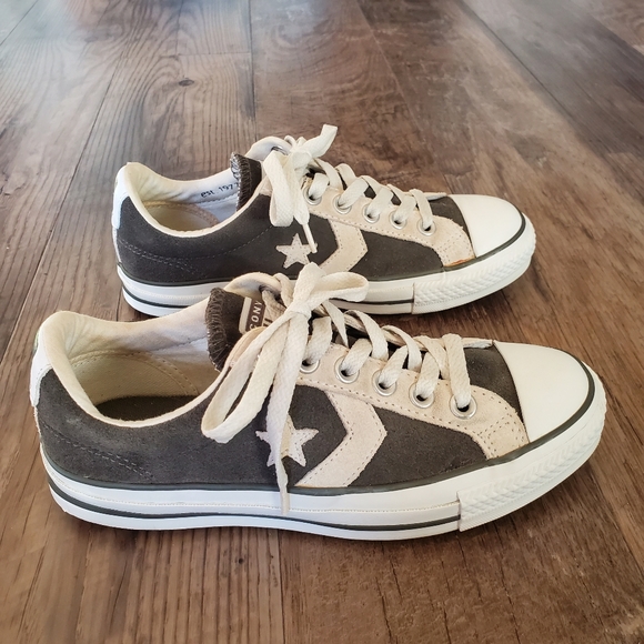 olive green suede converse